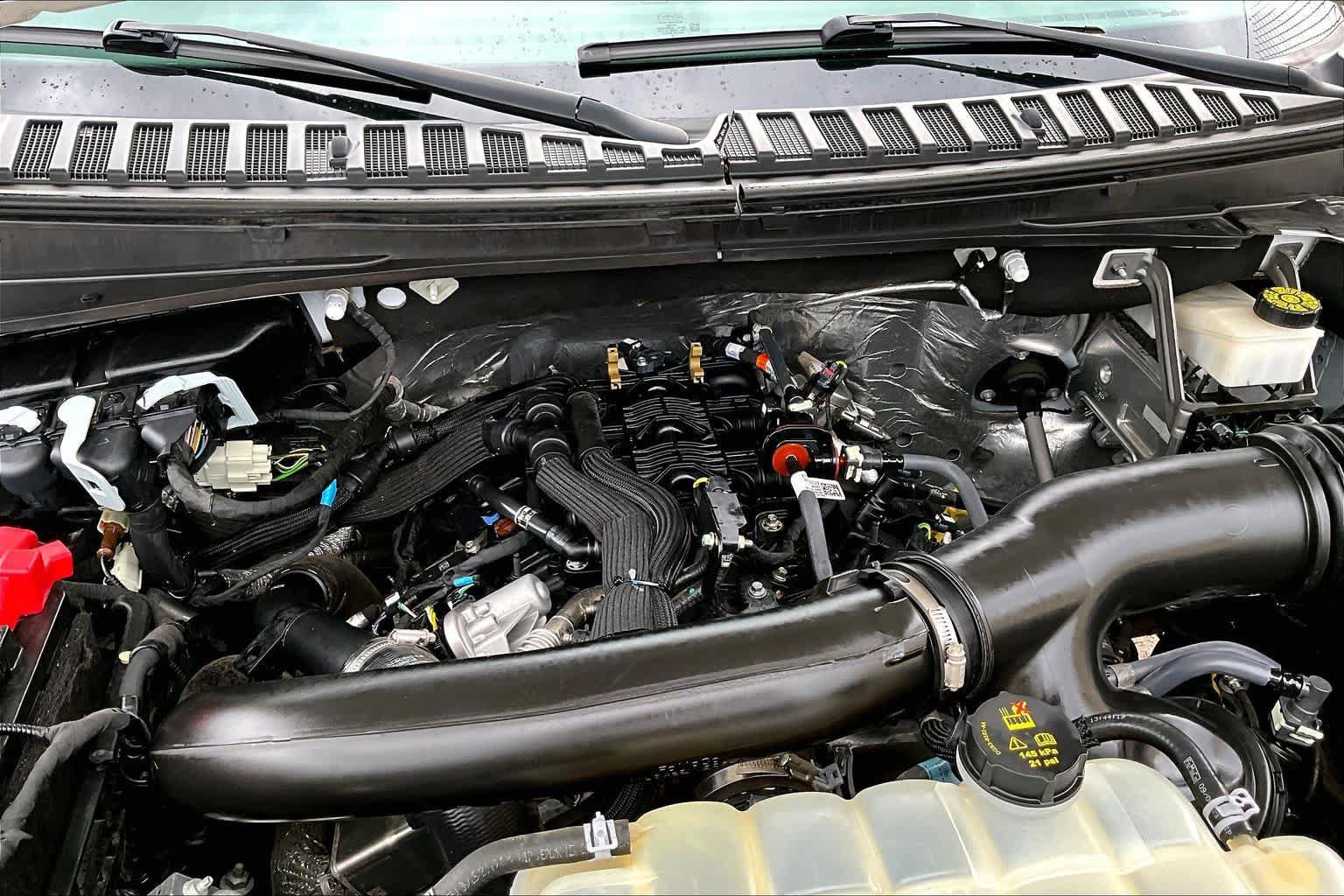 Certified 2024 Ford Expedition XLT RWD image 33