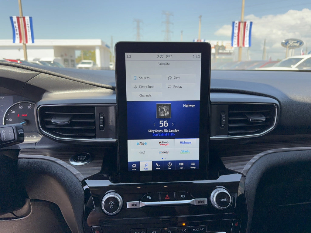 Certified 2023 Ford Explorer Limited w/ Limited Technology Package image 19