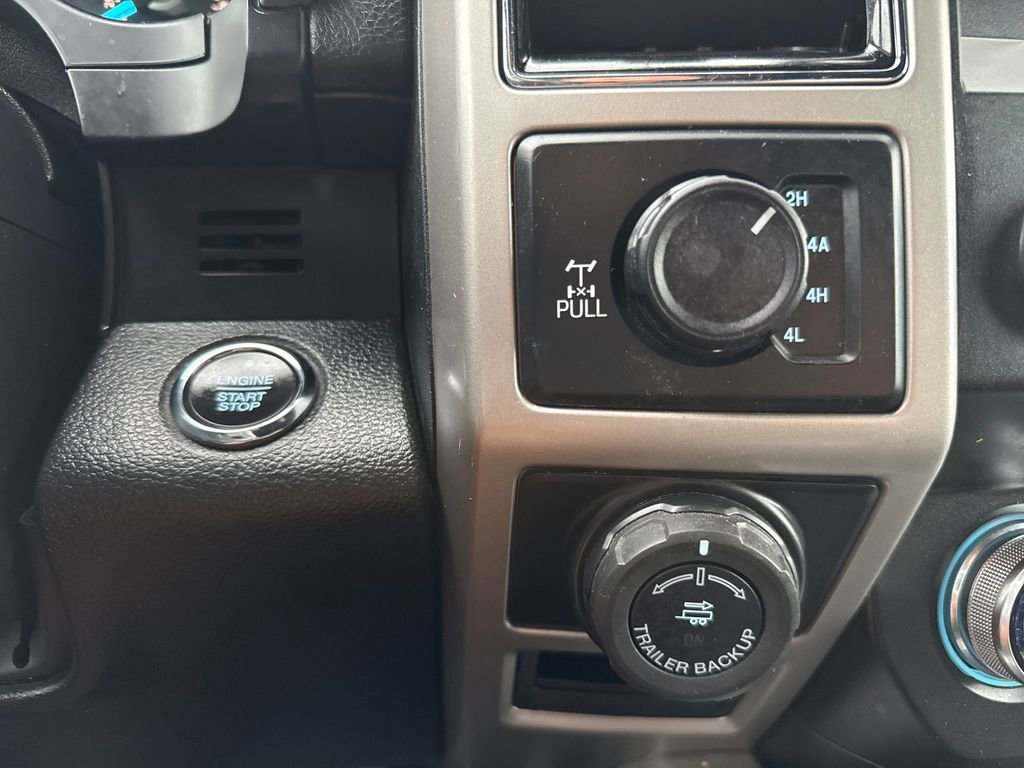 Certified 2019 Ford F150 Lariat w/ Equipment Group 502A Luxury image 25