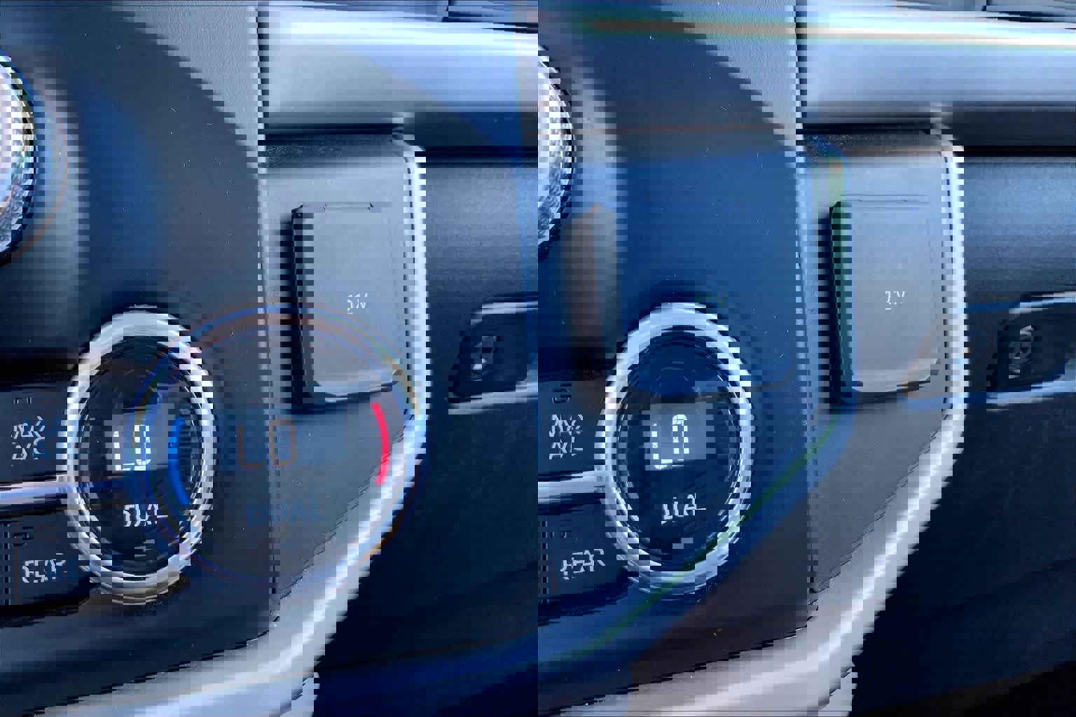 Certified 2024 Ford Expedition Max XLT image 35