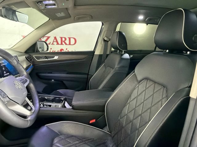 Used 2024 Volkswagen Atlas SEL Premium R-Line AWD/4WD image 11