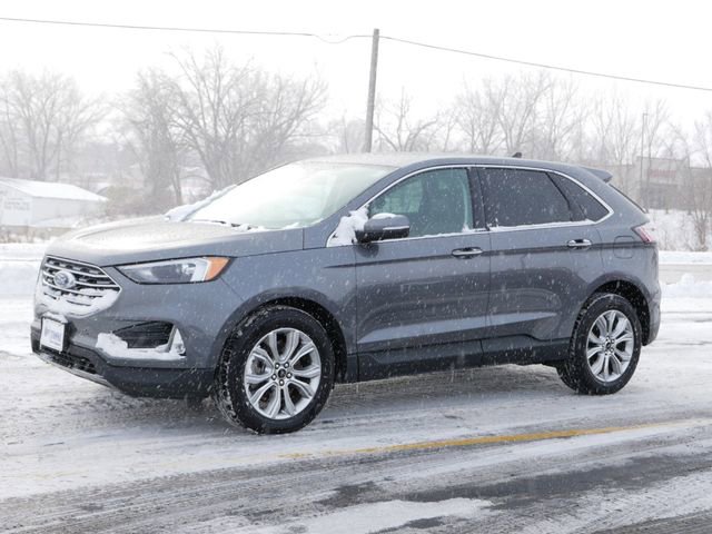 Certified 2024 Ford Edge Titanium AWD/4WD image 3