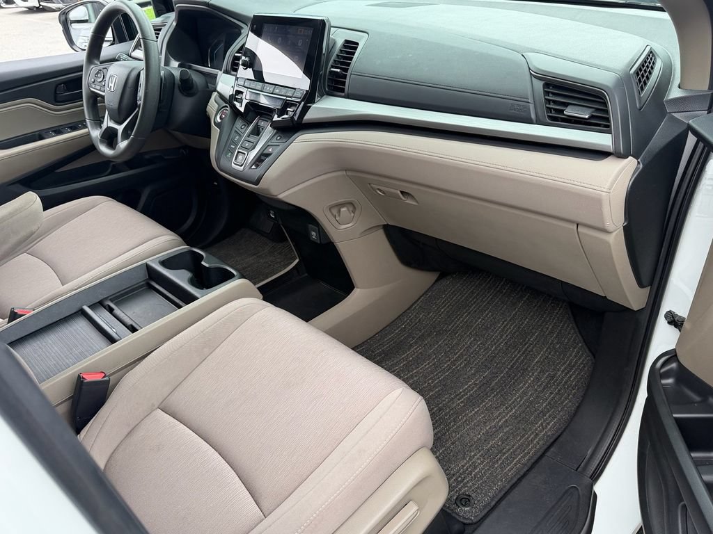 Used 2022 Honda Odyssey EX image 17