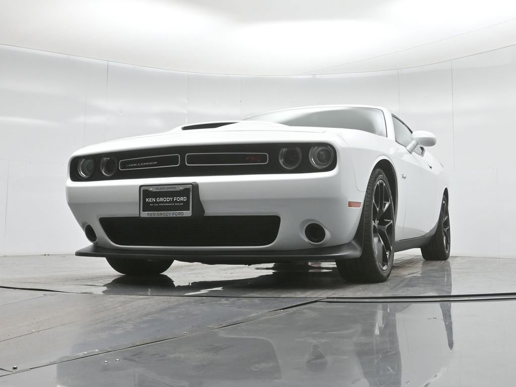 Used 2023 Dodge Challenger R/T image 42
