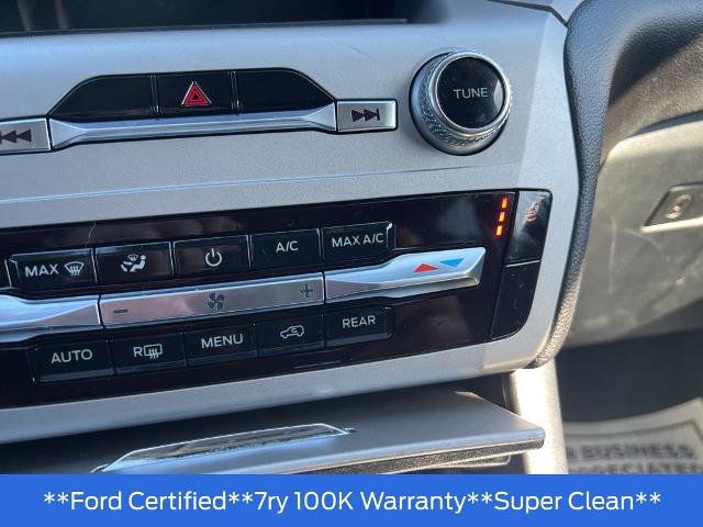 Certified 2022 Ford Explorer XLT w/ Equipment Group 202A AWD/4WD image 16