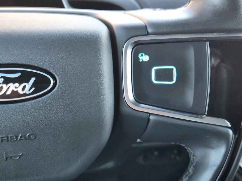 Certified 2025 Ford Expedition Tremor image 27
