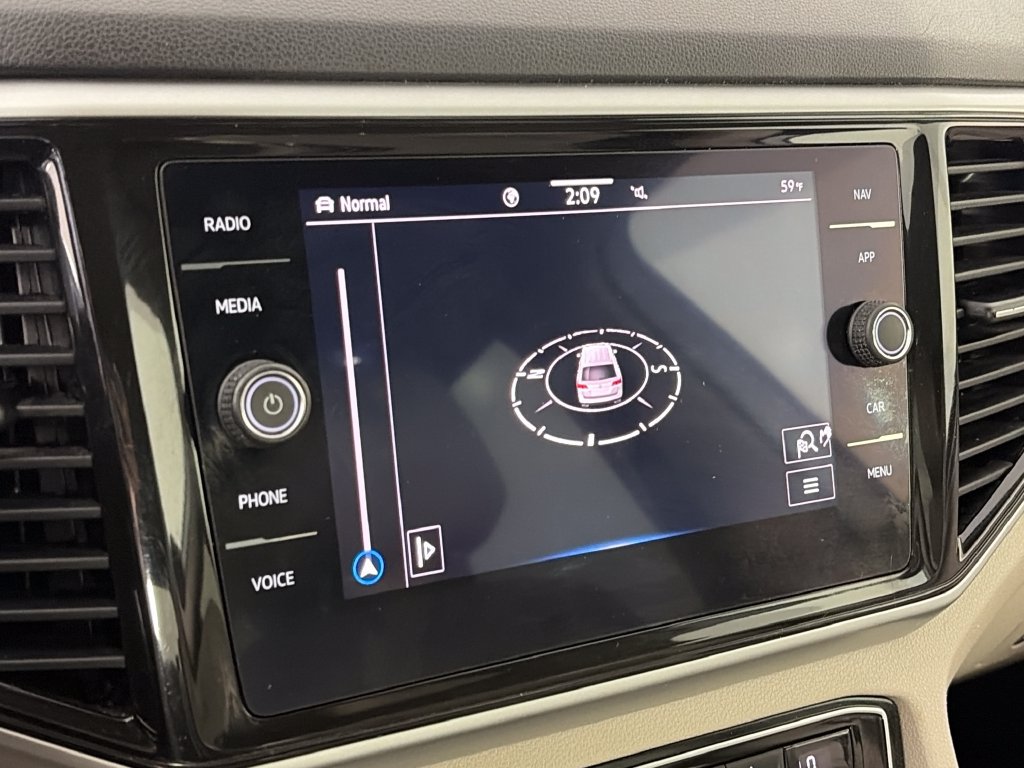 Used 2021 Volkswagen Atlas SEL AWD/4WD image 19