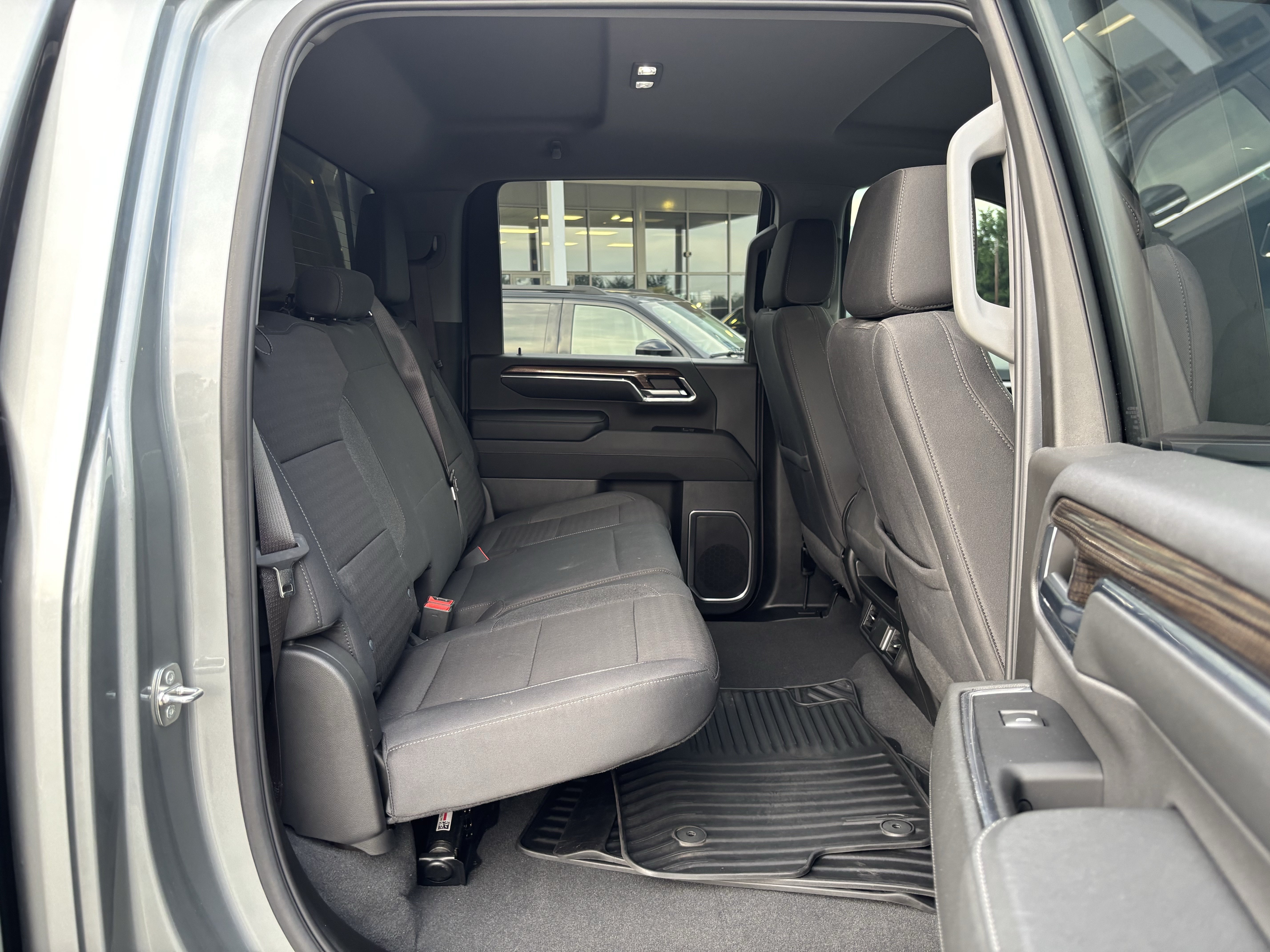 Used 2024 Chevrolet Silverado 2500 LT w/ All Star Edition AWD/4WD image 38