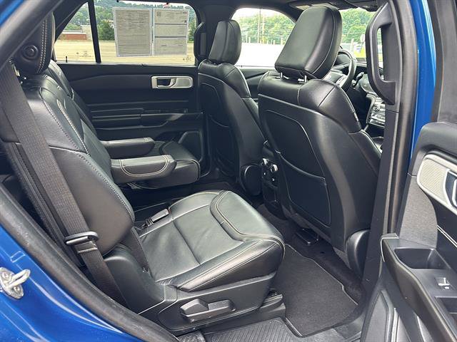 Certified 2020 Ford Explorer ST w/ Premium Technology Package AWD/4WD image 18