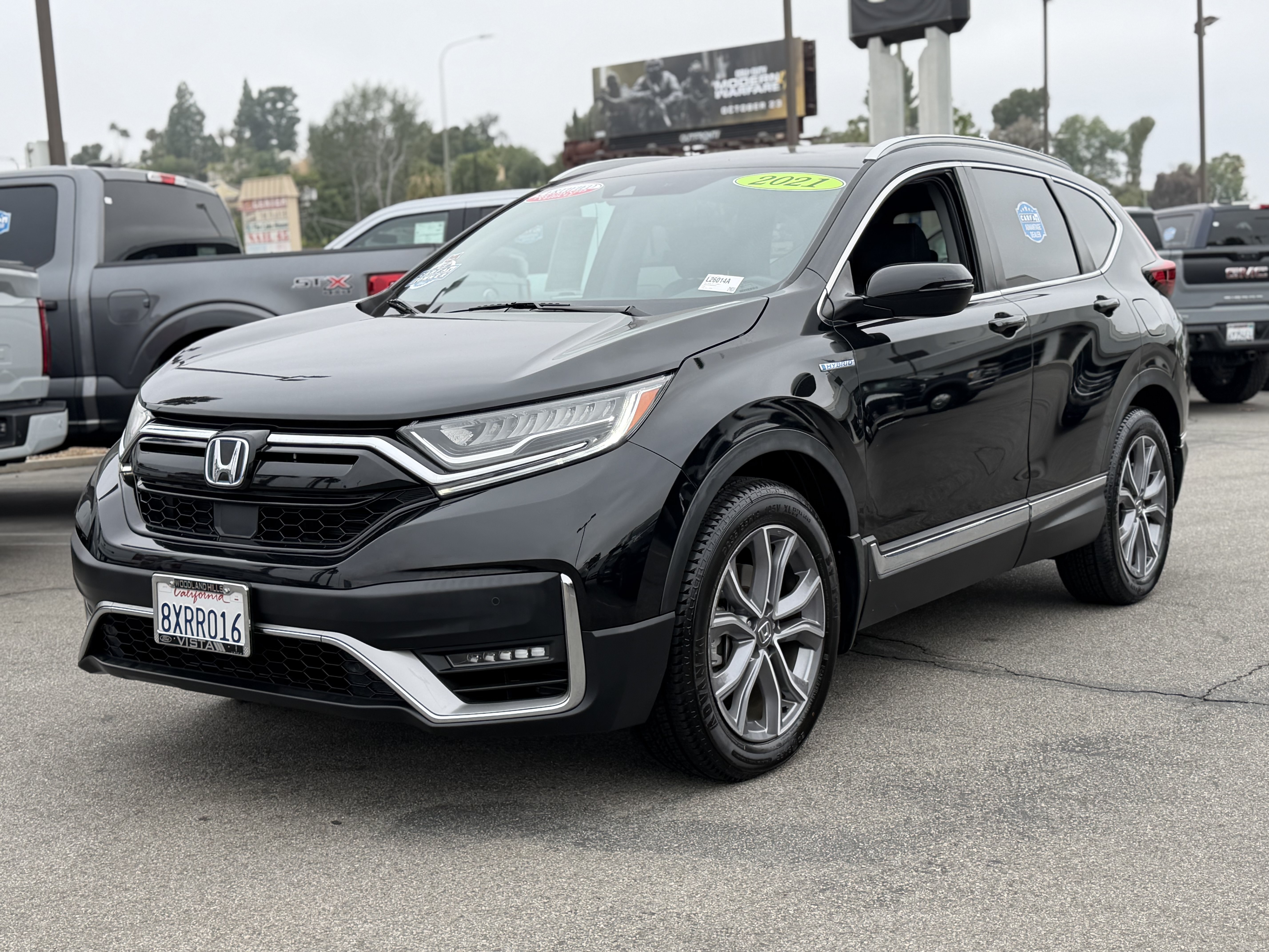 Used 2021 Honda CR-V Touring image 3