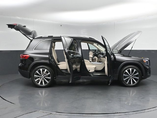 Used 2023 Mercedes-Benz GLB 250 4MATIC image 60