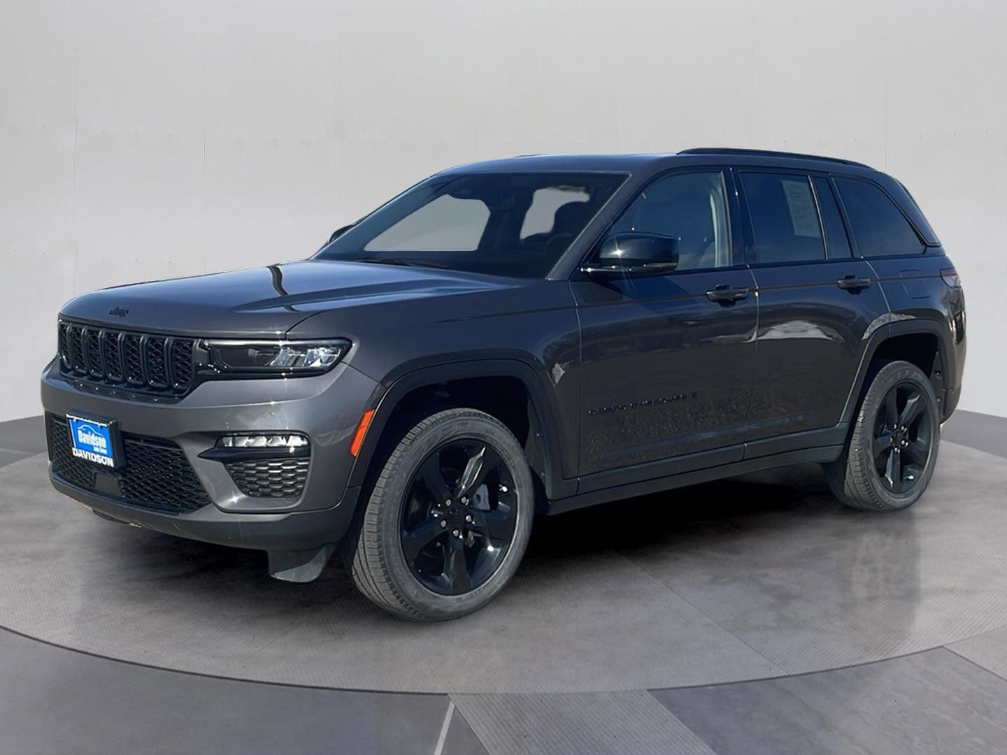 Used 2023 Jeep Grand Cherokee Limited w/ Black Appearance Package
