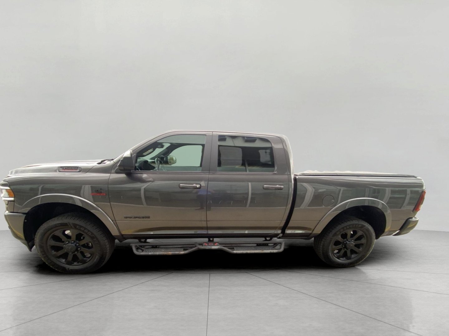 Used 2022 RAM 3500 Laramie AWD/4WD image 7