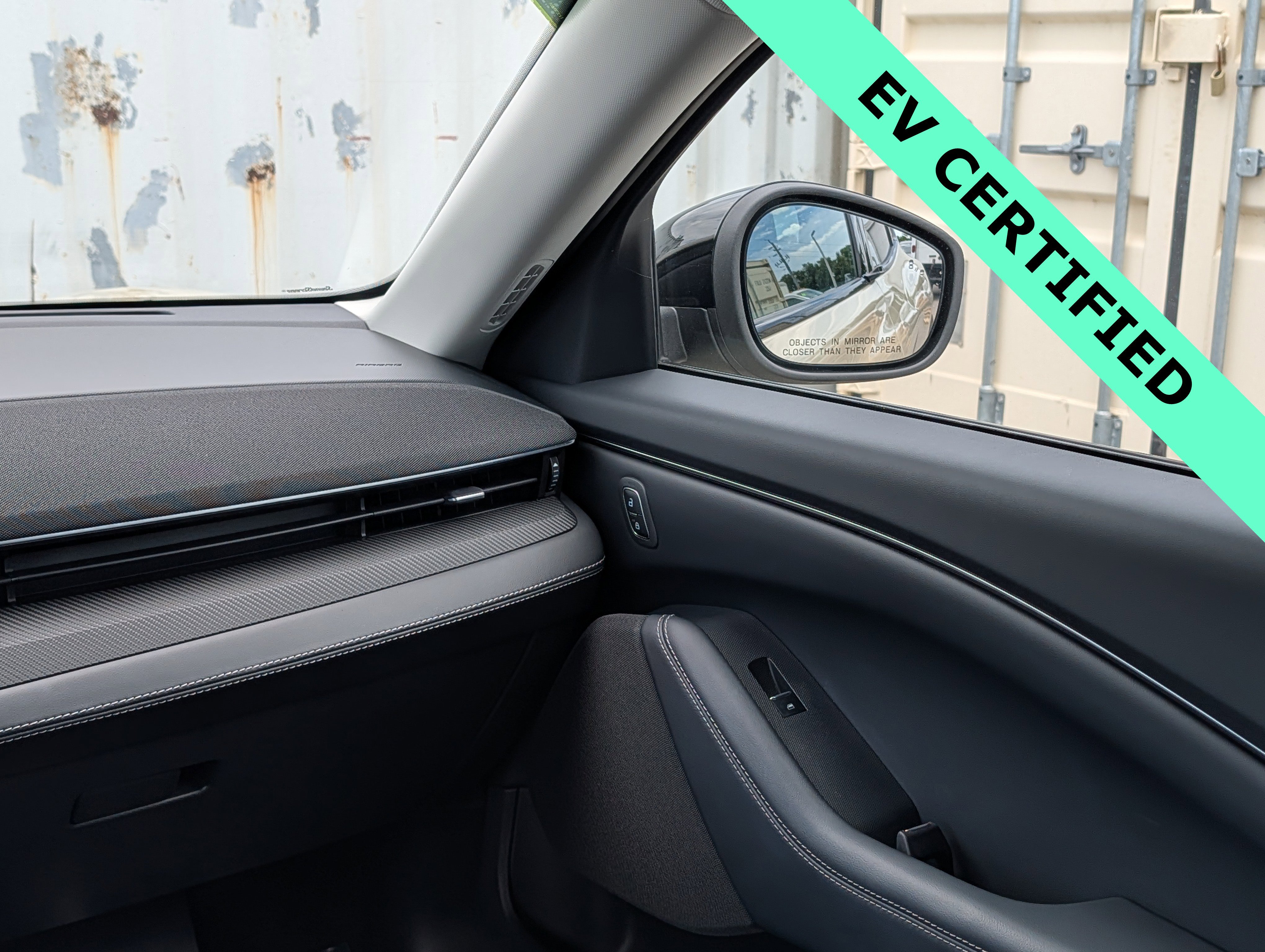Certified 2025 Ford Mustang Mach-E Select RWD image 17