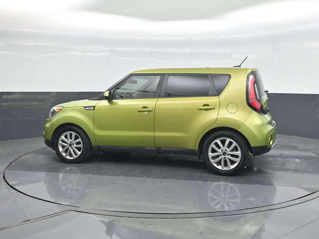 Used 2018 Kia Soul + FWD image 26