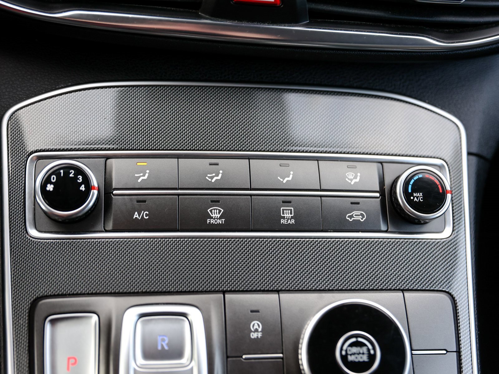 Used 2021 Hyundai Santa Fe SEL image 26