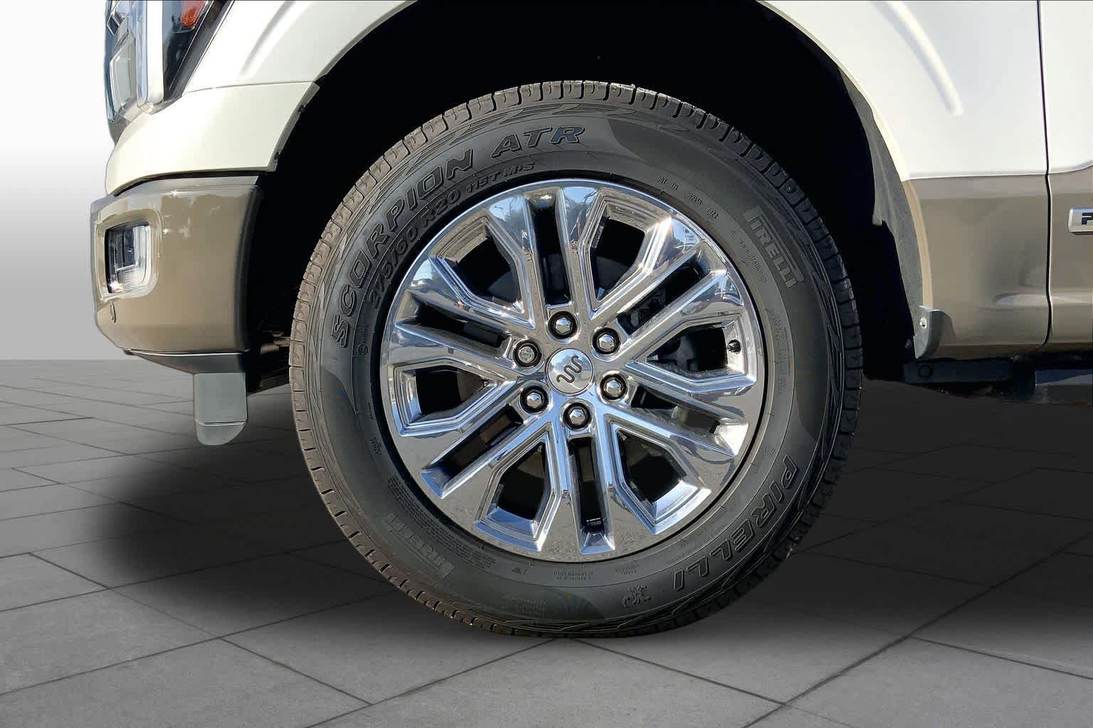Certified 2025 Ford F150 King Ranch w/ FX4 Off-Road Package AWD/4WD image 21