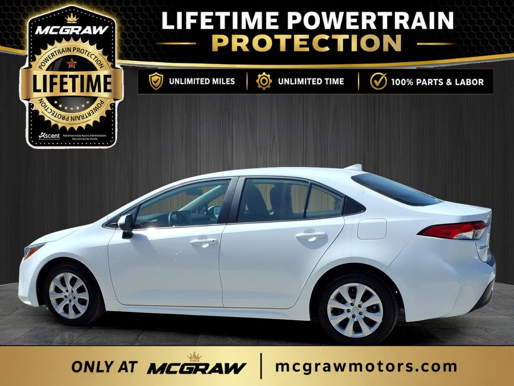 Used 2025 Toyota Corolla LE FWD image 7