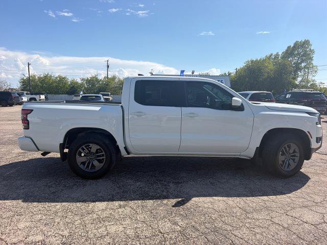 Used 2025 Nissan Frontier SV RWD image 32