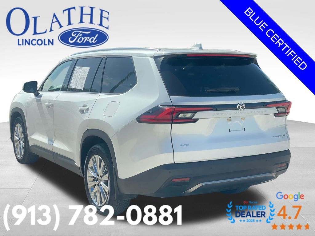 Used 2025 Toyota Grand Highlander AWD image 4