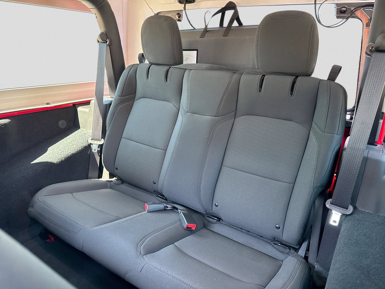 Used 2022 Jeep Wrangler Sport AWD/4WD image 23