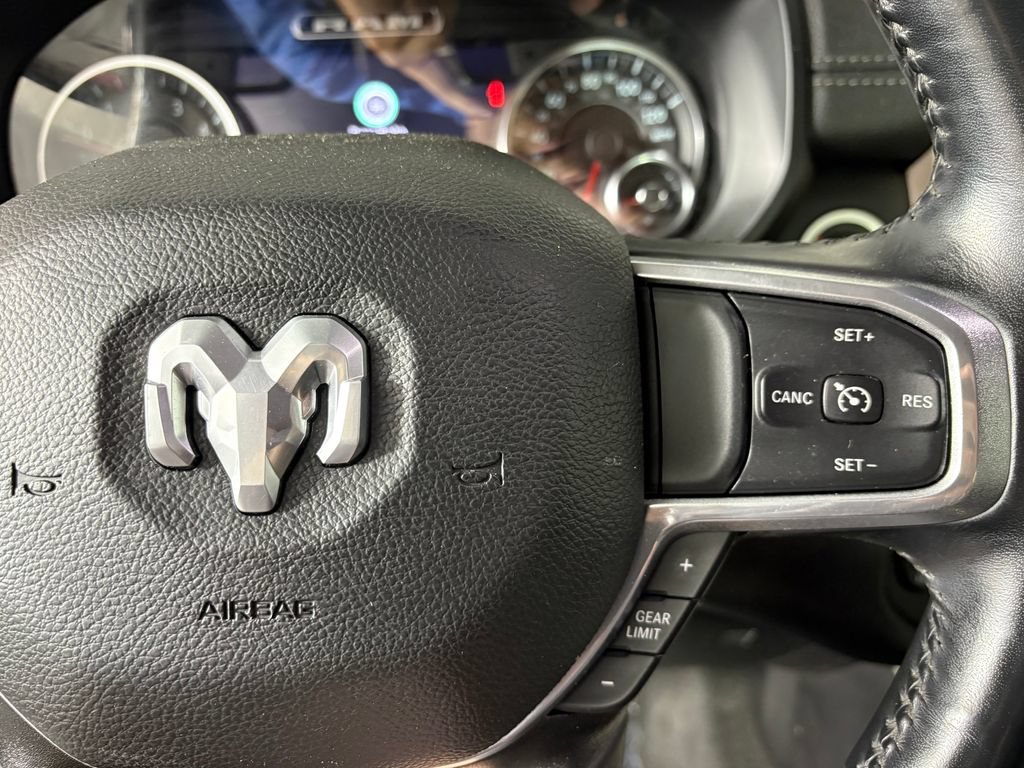 Used 2022 RAM 1500 Laramie AWD/4WD image 22