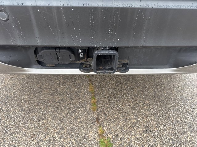 Certified 2023 Ford Explorer XLT w/ Equipment Group 202A image 14