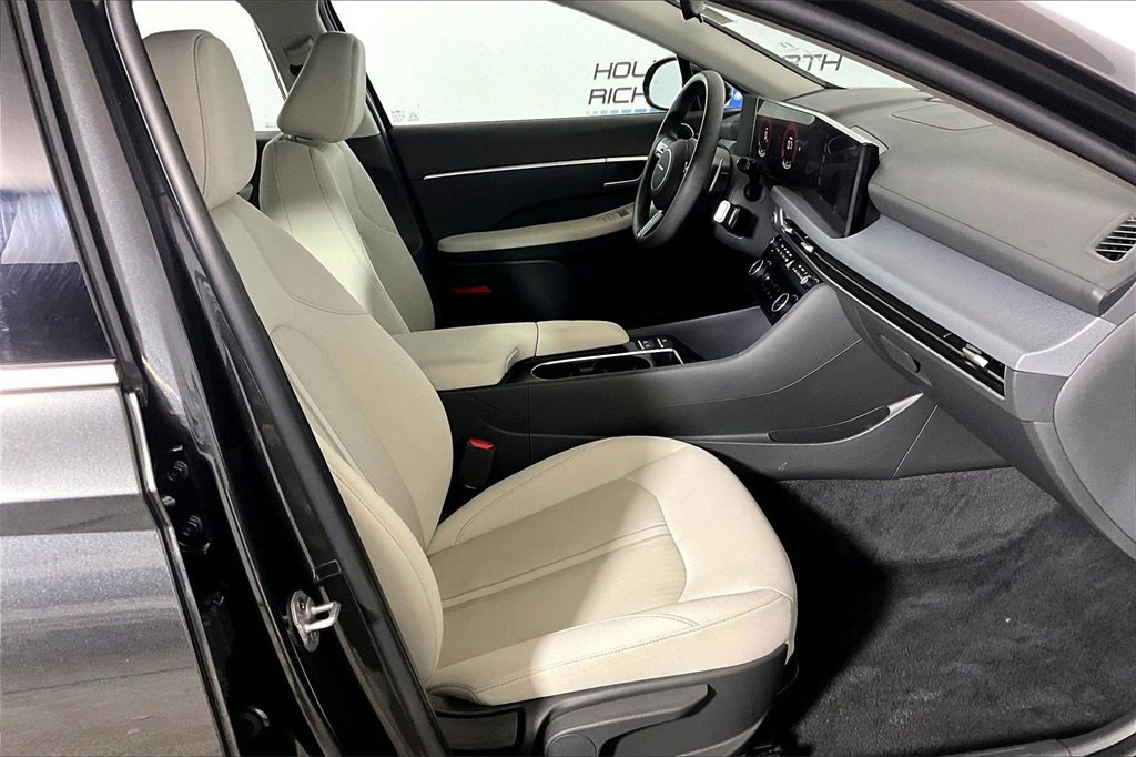 Used 2025 Hyundai Sonata SEL image 6