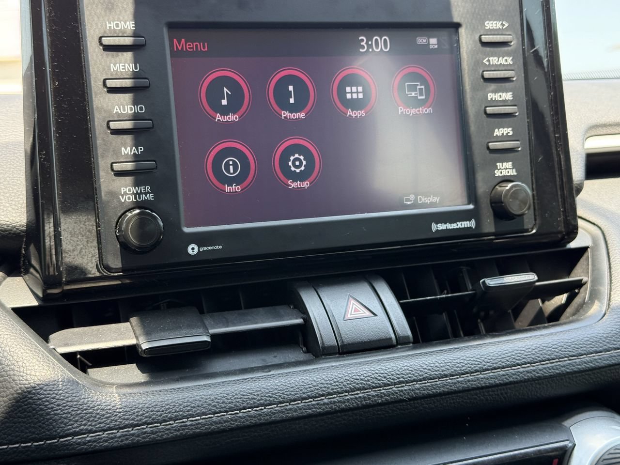 Used 2020 Toyota RAV4 LE FWD image 19