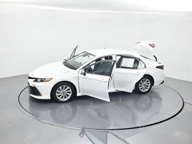 Used 2024 Toyota Camry LE FWD image 47