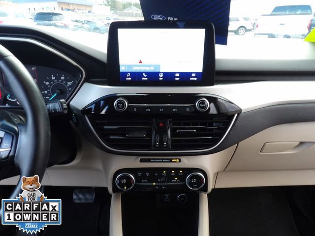 Certified 2021 Ford Escape SE w/ SE Sport Appearance Package image 14