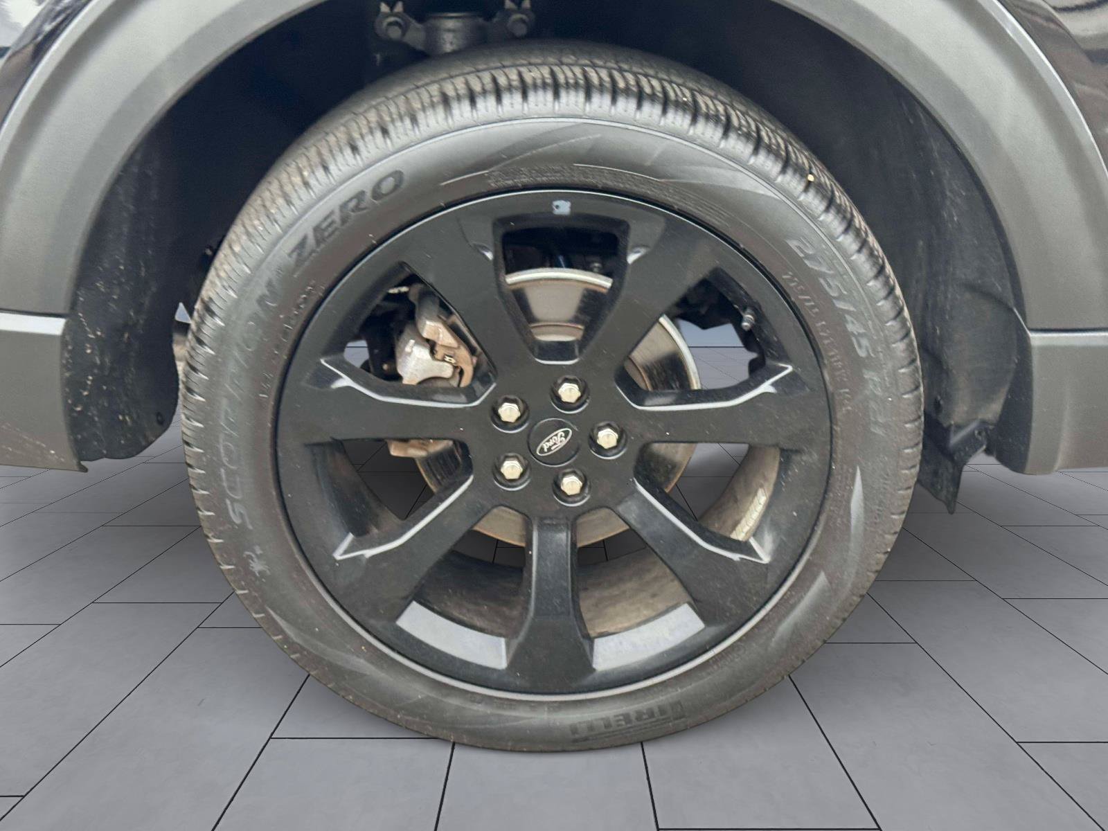 Certified 2023 Ford Explorer ST-Line w/ Class IV Trailer Tow Package AWD/4WD image 8