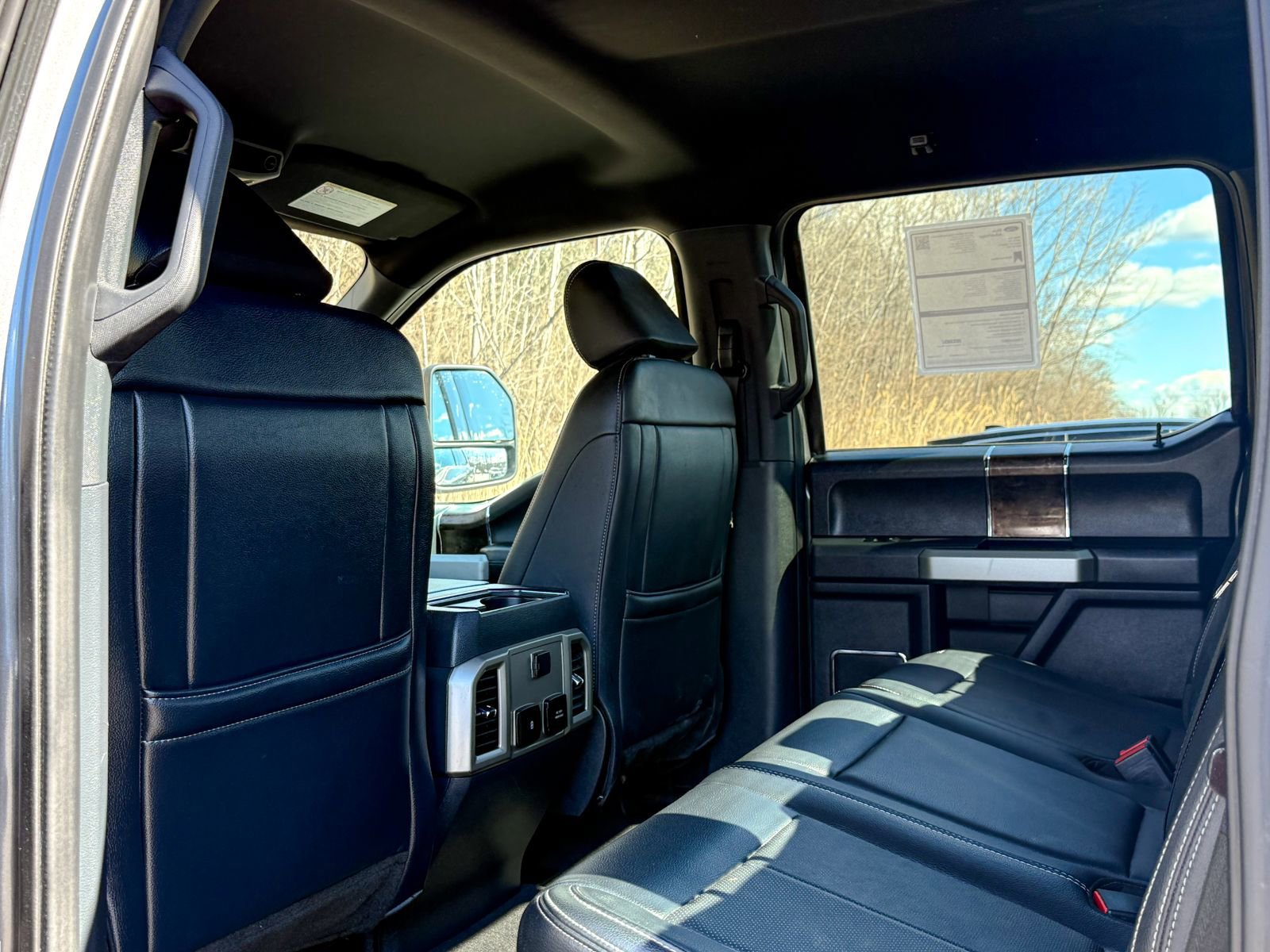 Certified 2022 Ford F350 Lariat w/ Lariat Ultimate Package image 19