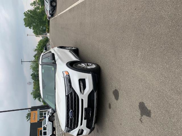 Certified 2021 Ford Explorer XLT w/ Equipment Group 202A AWD/4WD image 2