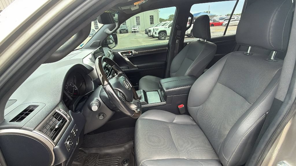 Used 2023 Lexus GX 460 Premium AWD/4WD image 23