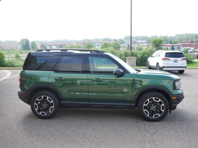 Certified 2024 Ford Bronco Sport Outer Banks w/ Tech Package AWD/4WD image 4