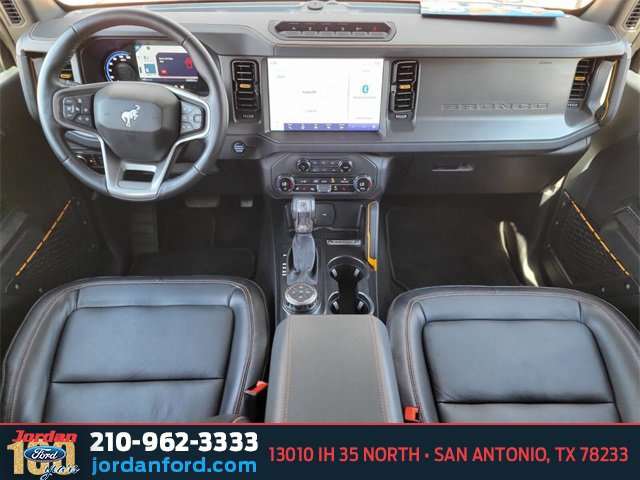 Certified 2024 Ford Bronco Badlands image 12