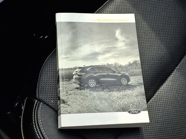 Certified 2020 Ford Escape Titanium w/ Titanium Premium Package 2.0 image 26