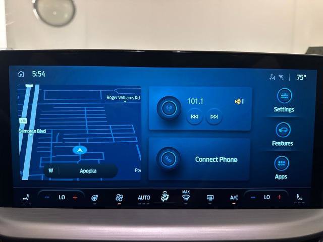 Certified 2025 Ford Escape SE w/ PHEV Premium Package image 25