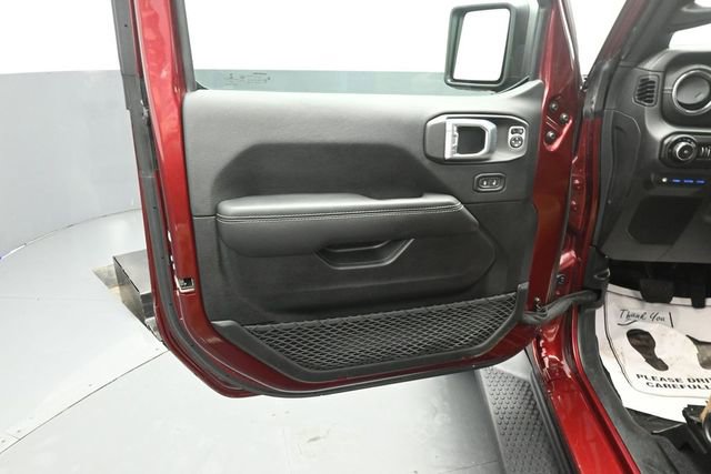 Used 2021 Jeep Wrangler Unlimited Sahara w/ Cold Weather Group AWD/4WD image 21
