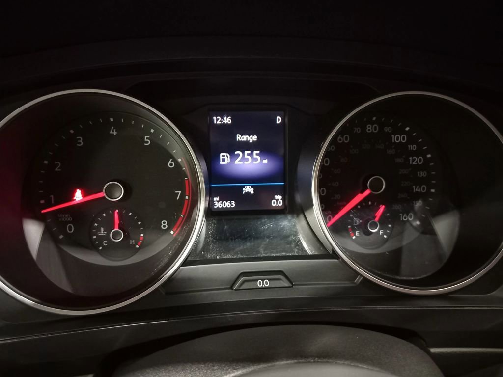 Used 2020 Volkswagen Tiguan SE w/ 3rd Row Seat Package image 22