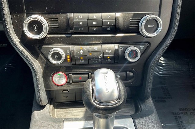 Certified 2022 Ford Mustang Convertible image 18