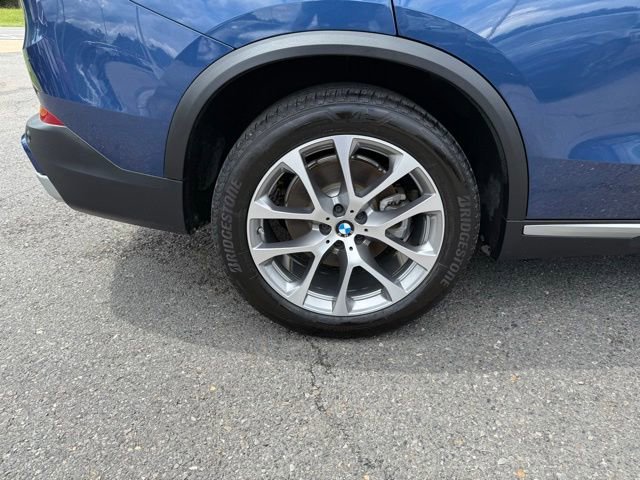Used 2019 BMW X5 xDrive40i w/ Premium Package 2 AWD/4WD image 7