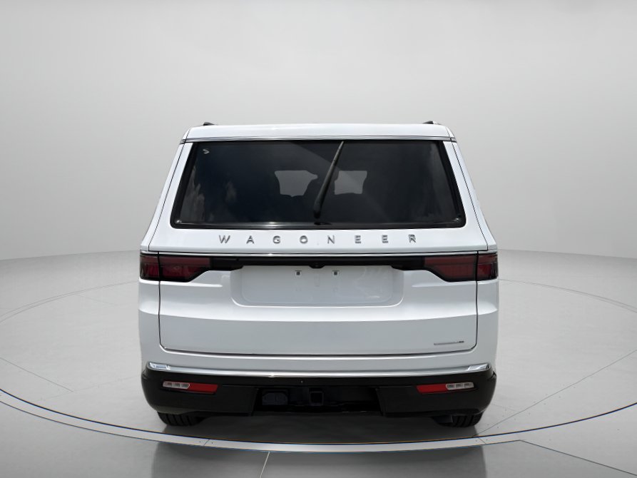 Used 2024 Jeep Wagoneer Series II w/ Flexible Seating Group RWD image 4