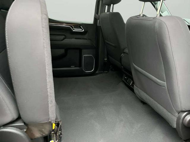 Used 2023 Chevrolet Silverado 1500 LT AWD/4WD image 11