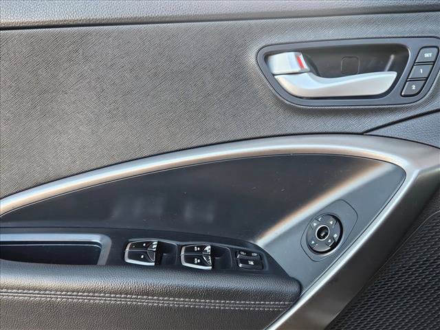 Used 2018 Hyundai Santa Fe Sport FWD image 25