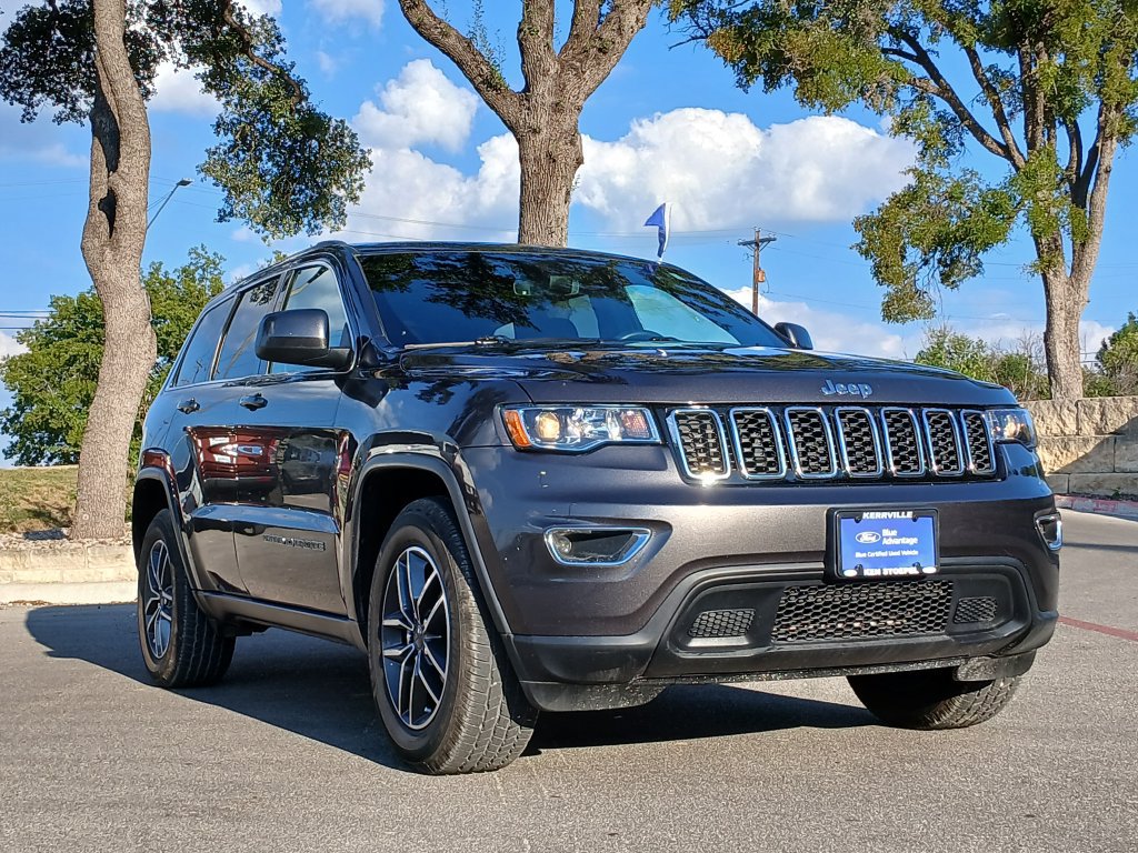 Used 2019 Jeep Grand Cherokee Laredo w/ 18" Wheel & 8.4" Radio Group RWD image 1