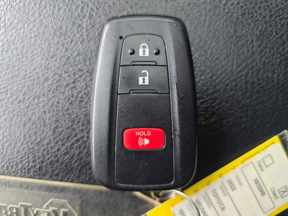 Used 2022 Toyota 4Runner SR5 Premium image 21