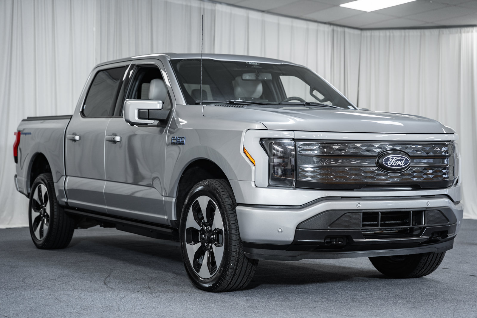 Certified 2025 Ford F150 Lightning Platinum