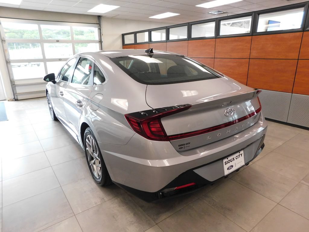 Used 2023 Hyundai Sonata SEL FWD image 6